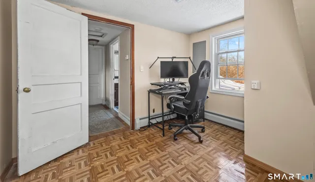 $360,000 | 790 Wintergreen Avenue, Hamden, CT 06514