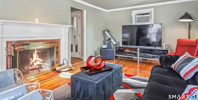 $360,000 | 790 Wintergreen Avenue, Hamden, CT 06514