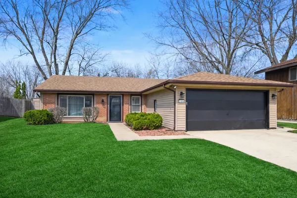 $3,150 | 7800 West Kingston Drive, Frankfort, IL 60423
