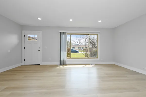 $3,150 | 7800 West Kingston Drive, Frankfort, IL 60423