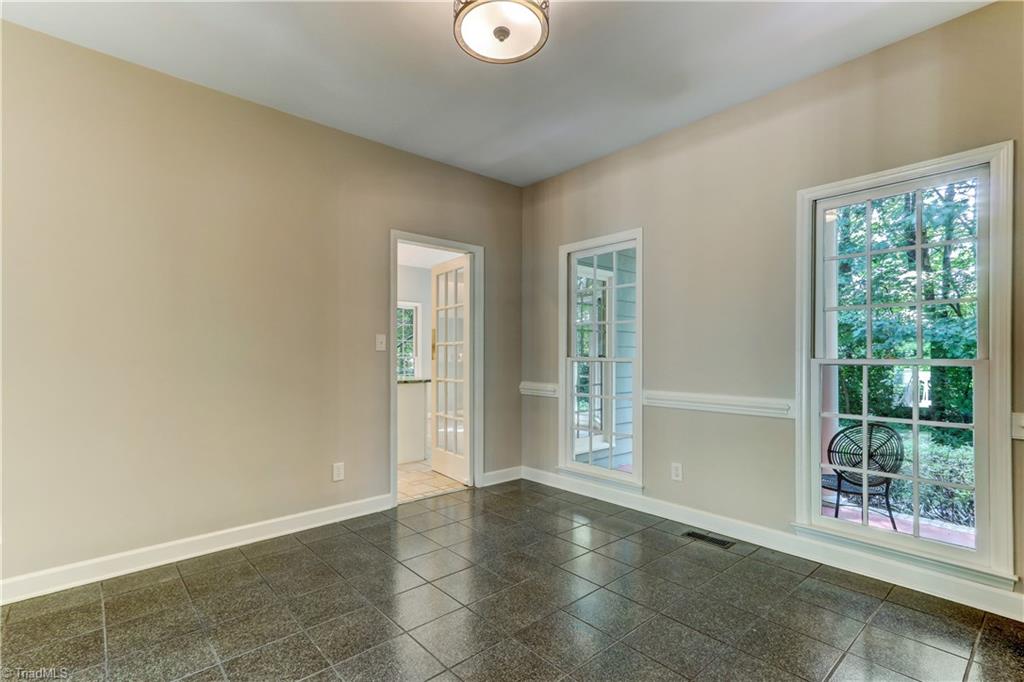 4201 Rockingham Road South Greensboro, NC 27407 - Photo 6 of 30 Dining Room