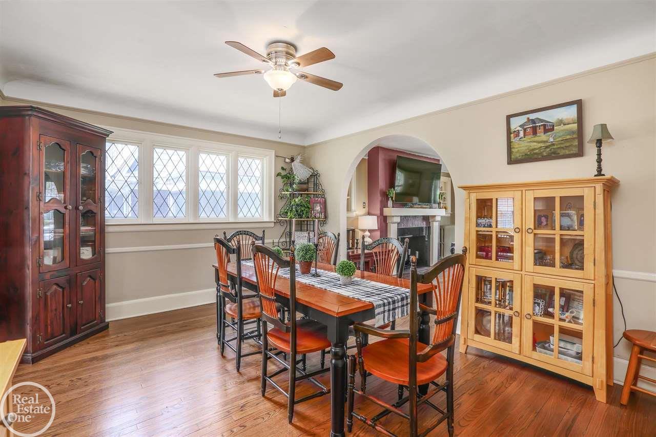 1223 Bishop Road Grosse Pointe Park, MI 48230 - Photo 12 of 35