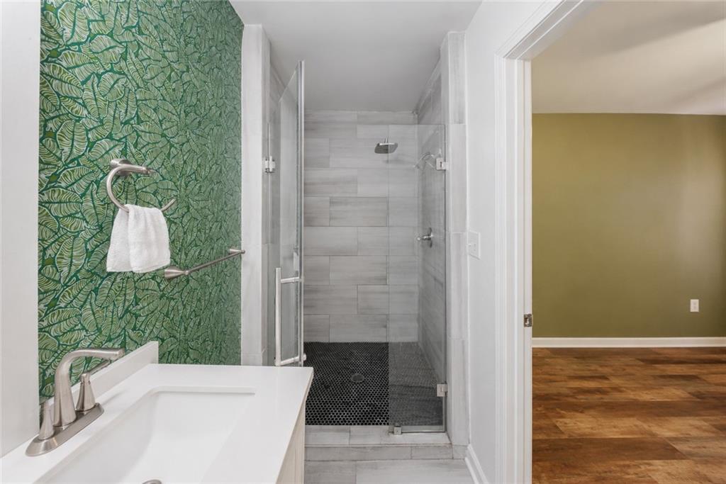 2123 Rachael Street Southeast Atlanta, GA 30315 - Photo 9 of 19 Gallery Image 9