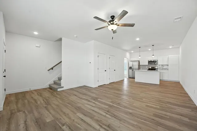 $275,706 | 27307 Acacia Drive, Lee's Summit, MO 64086