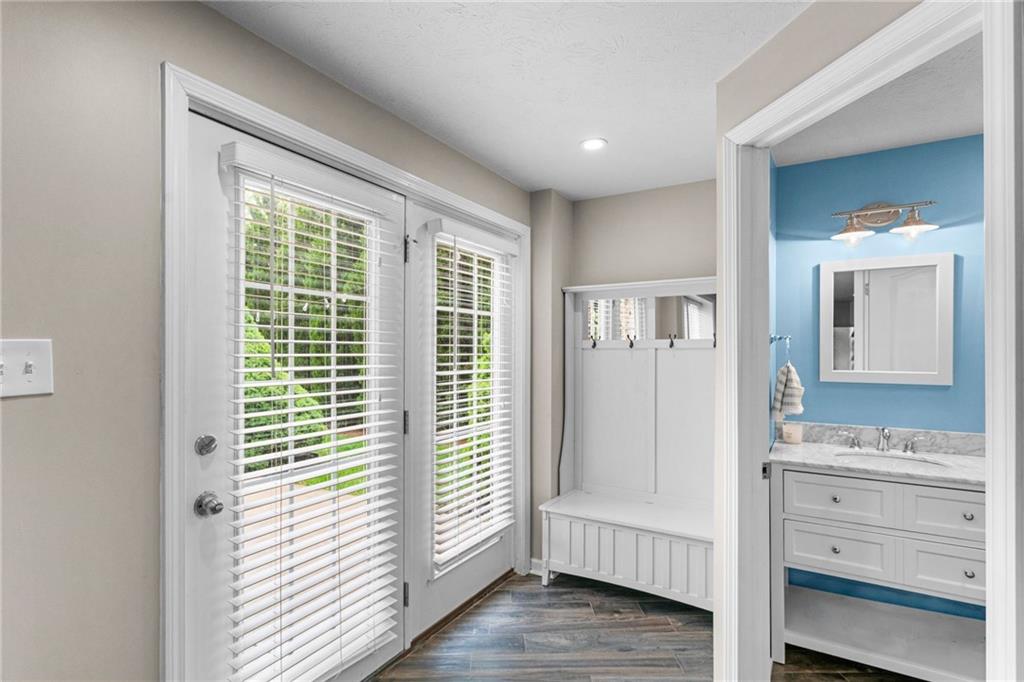 217 Old Hickory Road Zelienople, PA 16063 - Photo 31 of 37