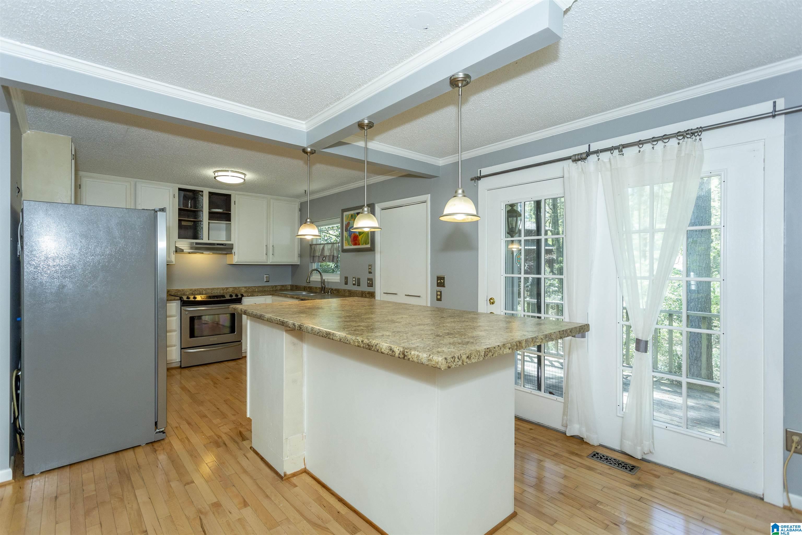 4914 Indian Valley Road Birmingham, AL 35244 - Photo 6 of 52