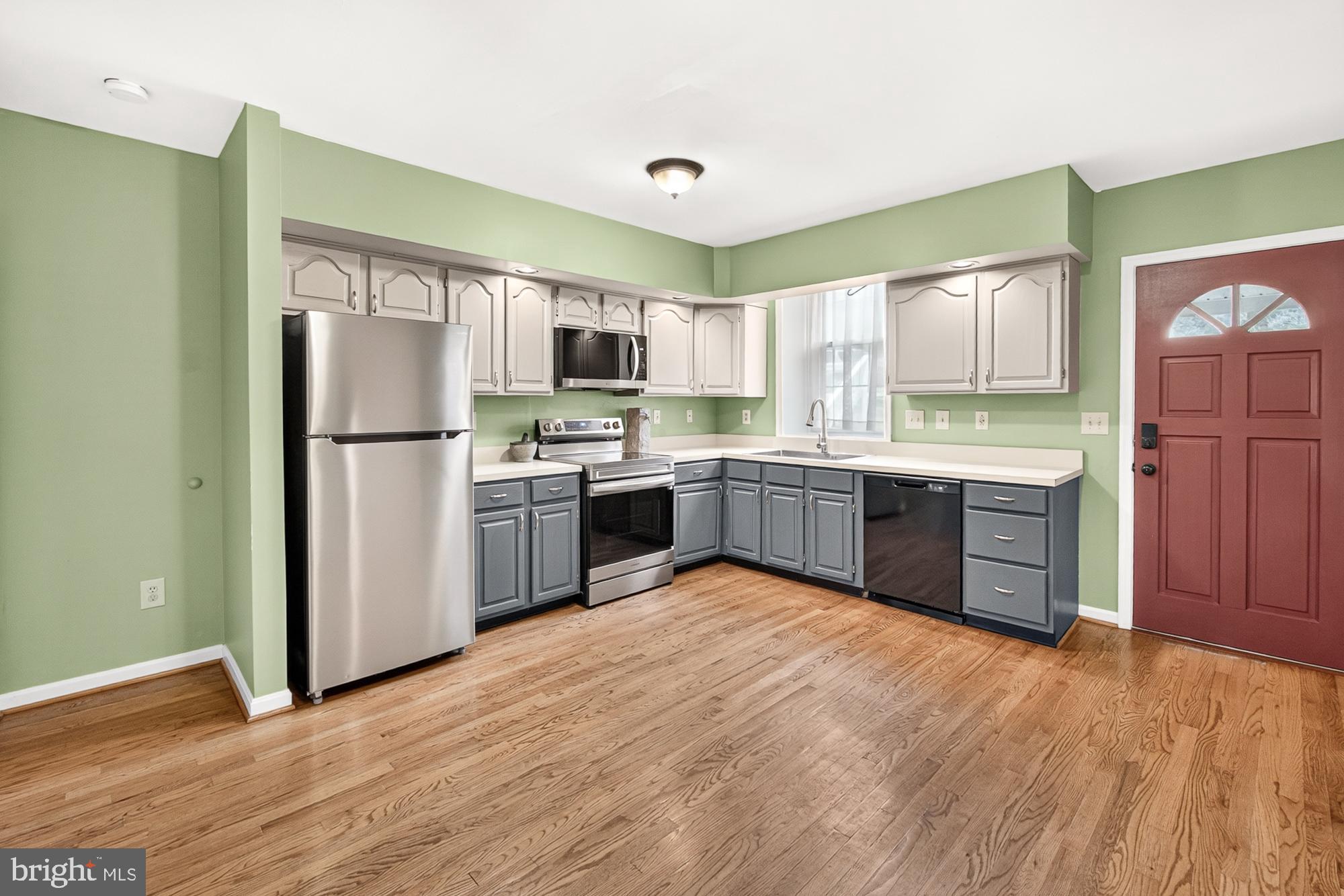 18854 Sandy Hook Road Knoxville, MD 21758 - Photo 5 of 59 Upgraded Kitchen
