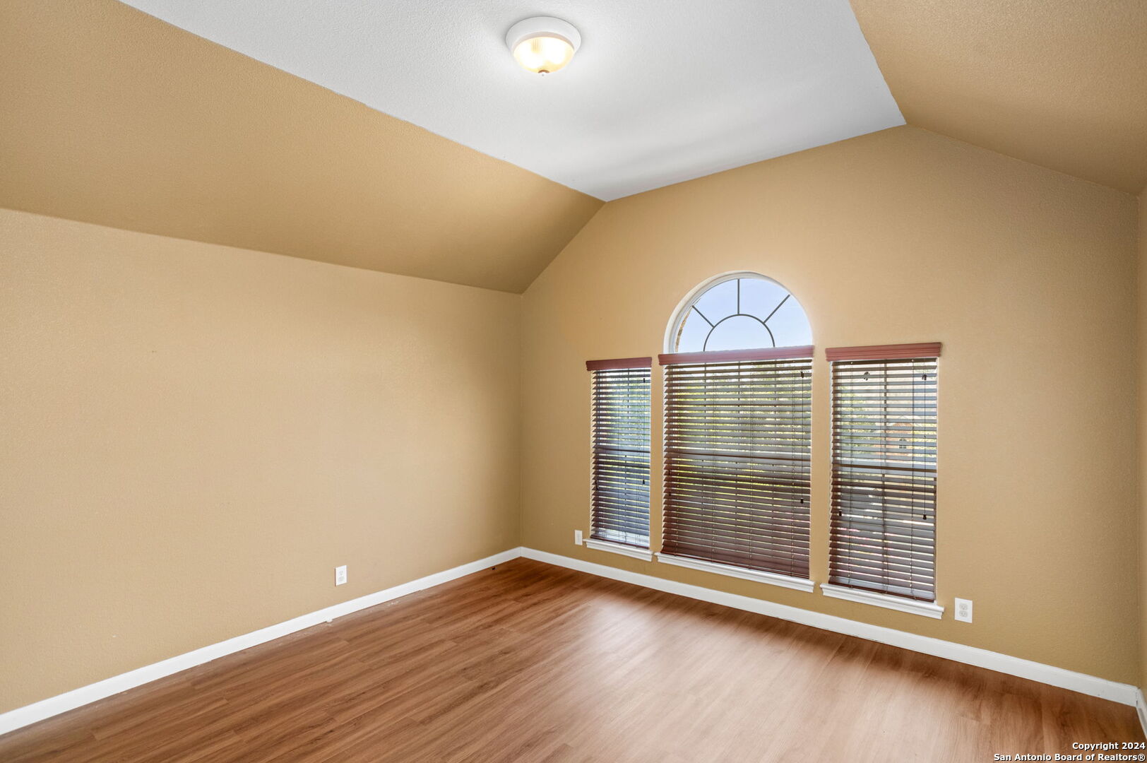 3415 Highline Trail San Antonio, TX 78261 - Photo 15 of 21 a view of wooden floor and brick walls