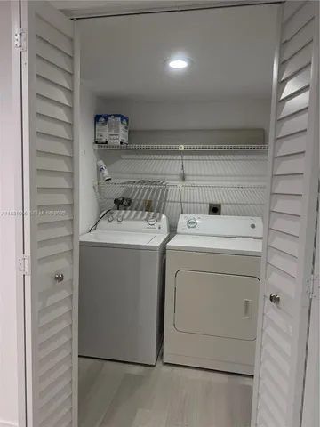 $2,700 | 16251 Golf Club Road, Unit 204, Weston, FL 33326