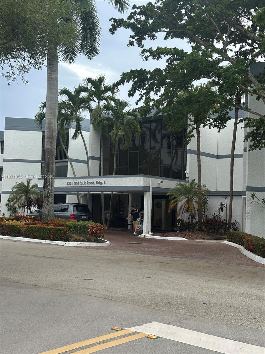 16251 Golf Club Road, Unit 204 Weston, FL 33326 - Photo 28 of 40