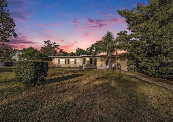 $2,700 | 210 Baker Avenue, Clearwater, FL 33755