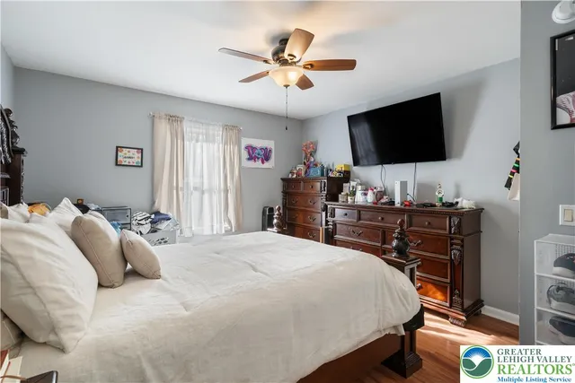 $315,000 | 275 Estate Drive, East Stroudsburg, PA 18302