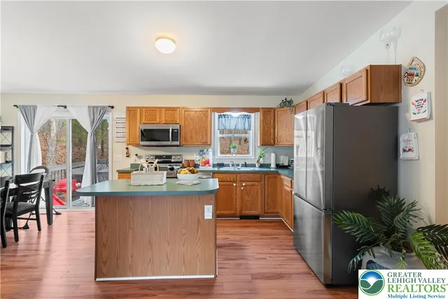 $315,000 | 275 Estate Drive, East Stroudsburg, PA 18302