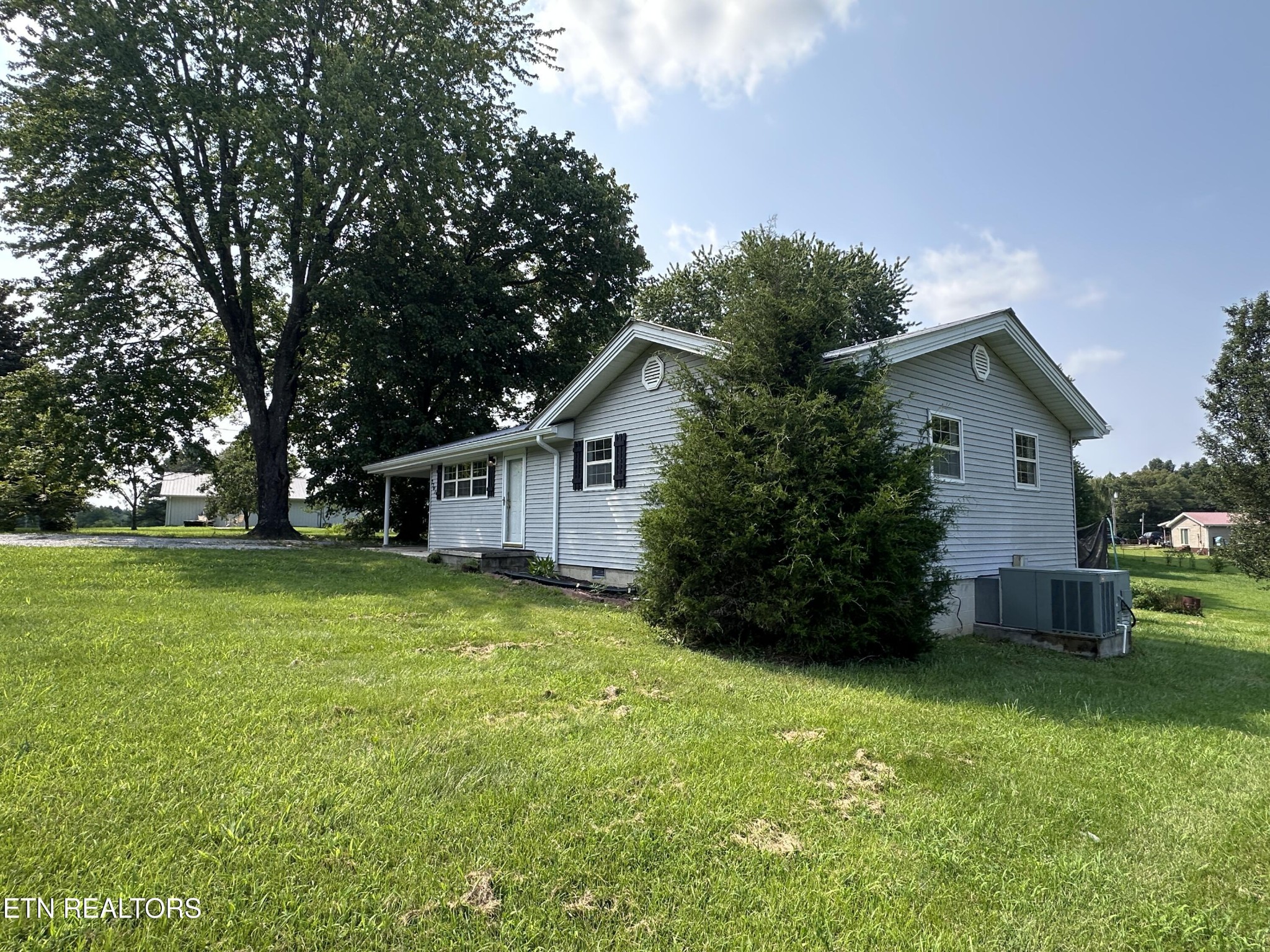 2701 Baseline Road Jamestown, TN 38556 - Photo 2 of 30 Gallery Image 2