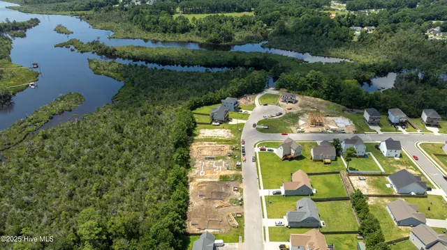 $312,100 | 715 Jasmine Lane, Jacksonville, NC 28546