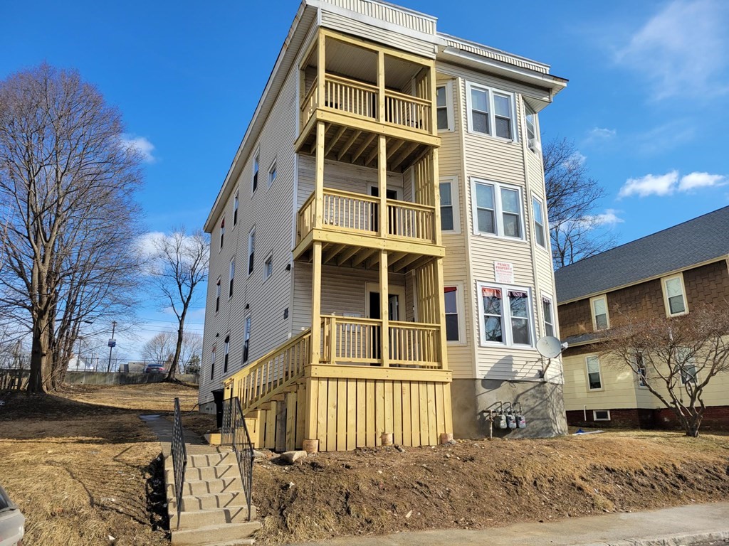 38 Duxbury Road Worcester, MA 01605 - Photo 23 of 24 Gallery Image 23