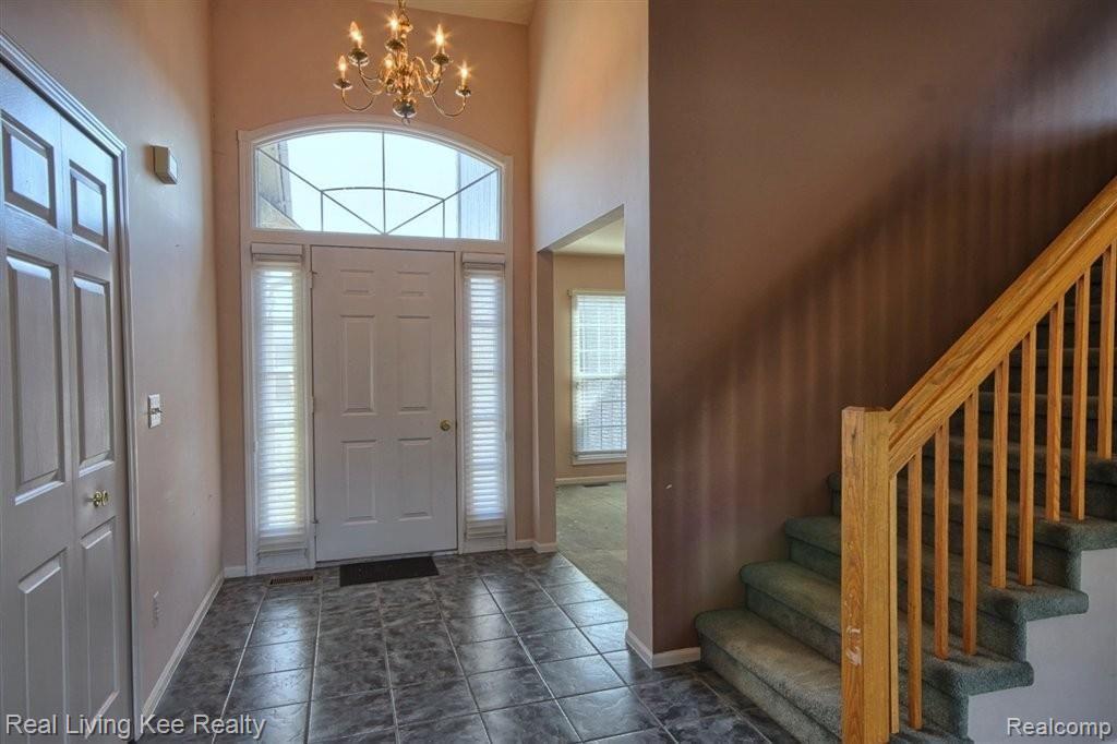 Foyer.jpg