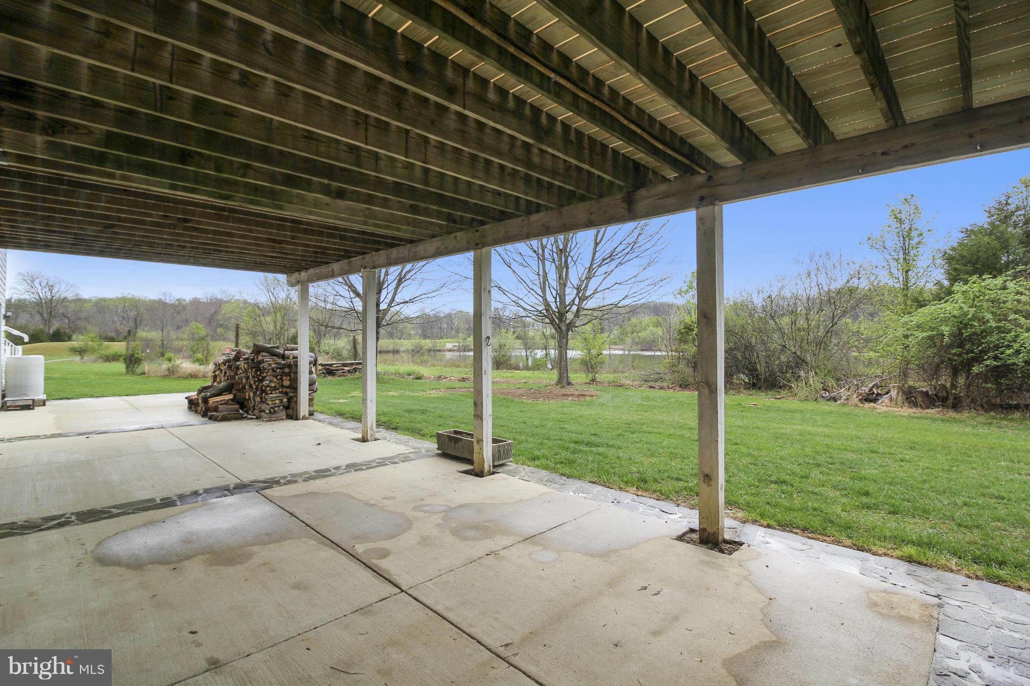 18103 Old Baltimore Road Olney, MD 20832 - Photo 11 of 29 Exterior (Rear)