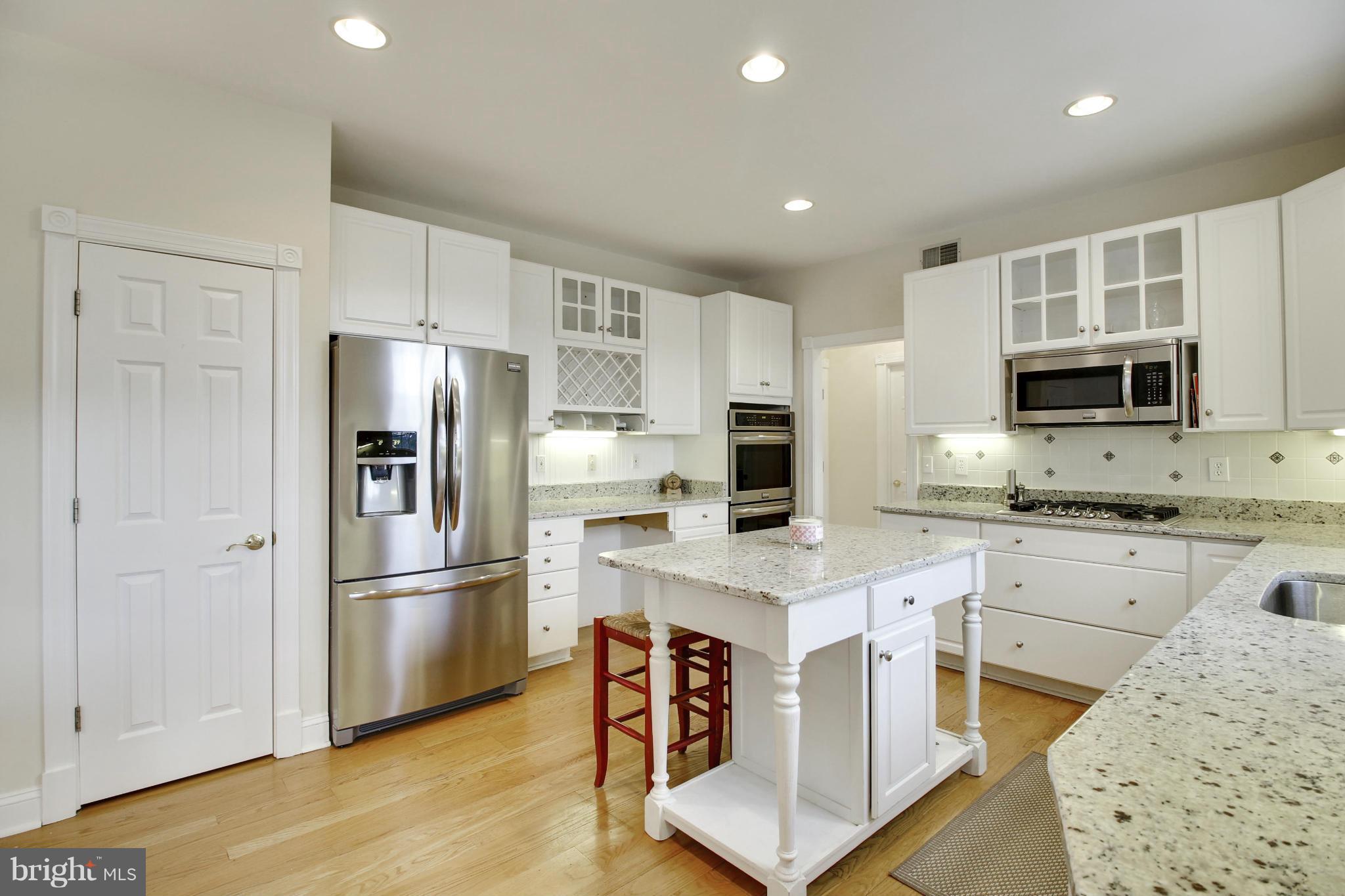 18103 Old Baltimore Road Olney, MD 20832 - Photo 4 of 29 Kitchen