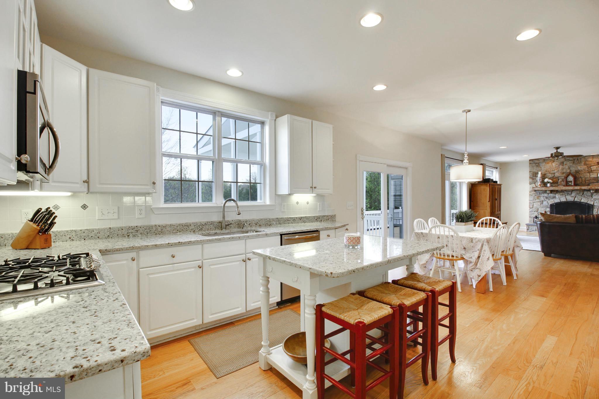 18103 Old Baltimore Road Olney, MD 20832 - Photo 5 of 29 Kitchen