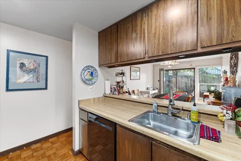 $2,750,000 | 552 Walnut Street, San Carlos, CA 94070