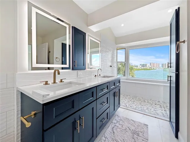 $1,449,000 | 152 Marina Del Rey Court, Clearwater Beach, FL 33767