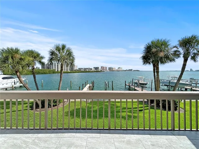 $1,449,000 | 152 Marina Del Rey Court, Clearwater Beach, FL 33767