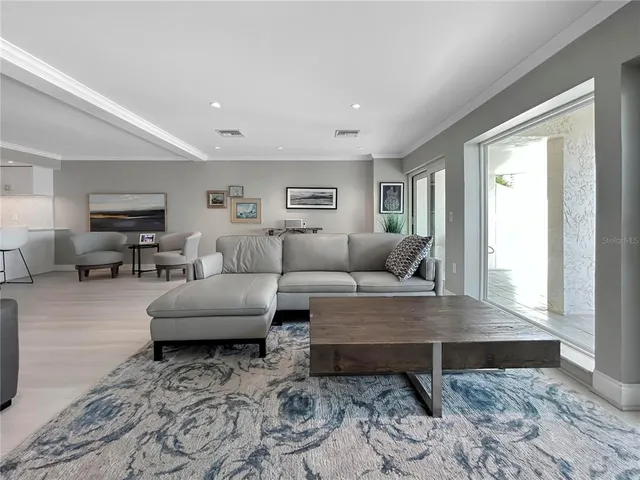 $1,449,000 | 152 Marina Del Rey Court, Clearwater Beach, FL 33767