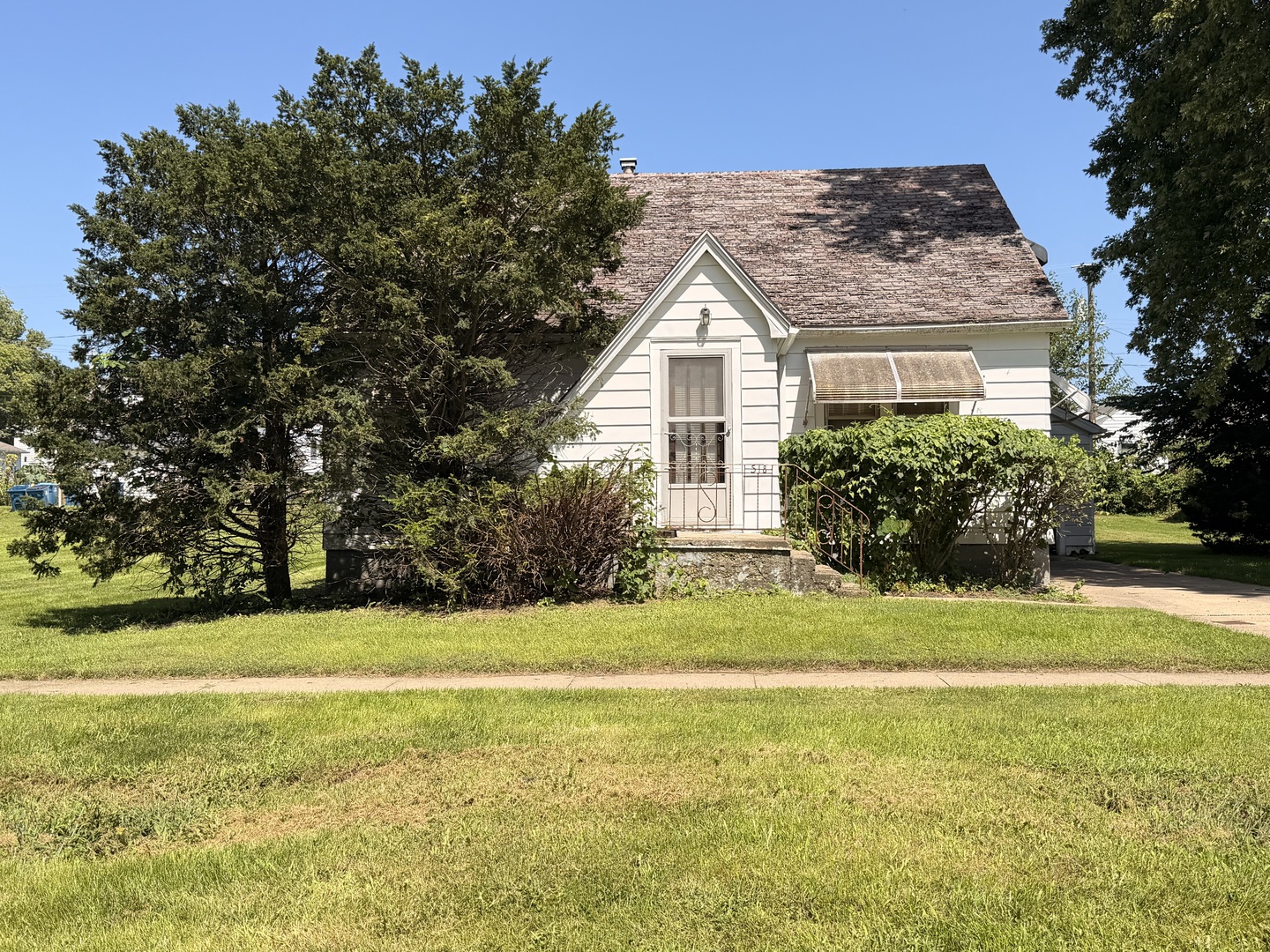 518 West St Paul Street Spring Valley, IL 61362 - Photo 1 of 13 Gallery Image 1