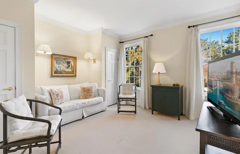 $4,995,000 | 131 Flying Point Road, Southampton, NY 11968