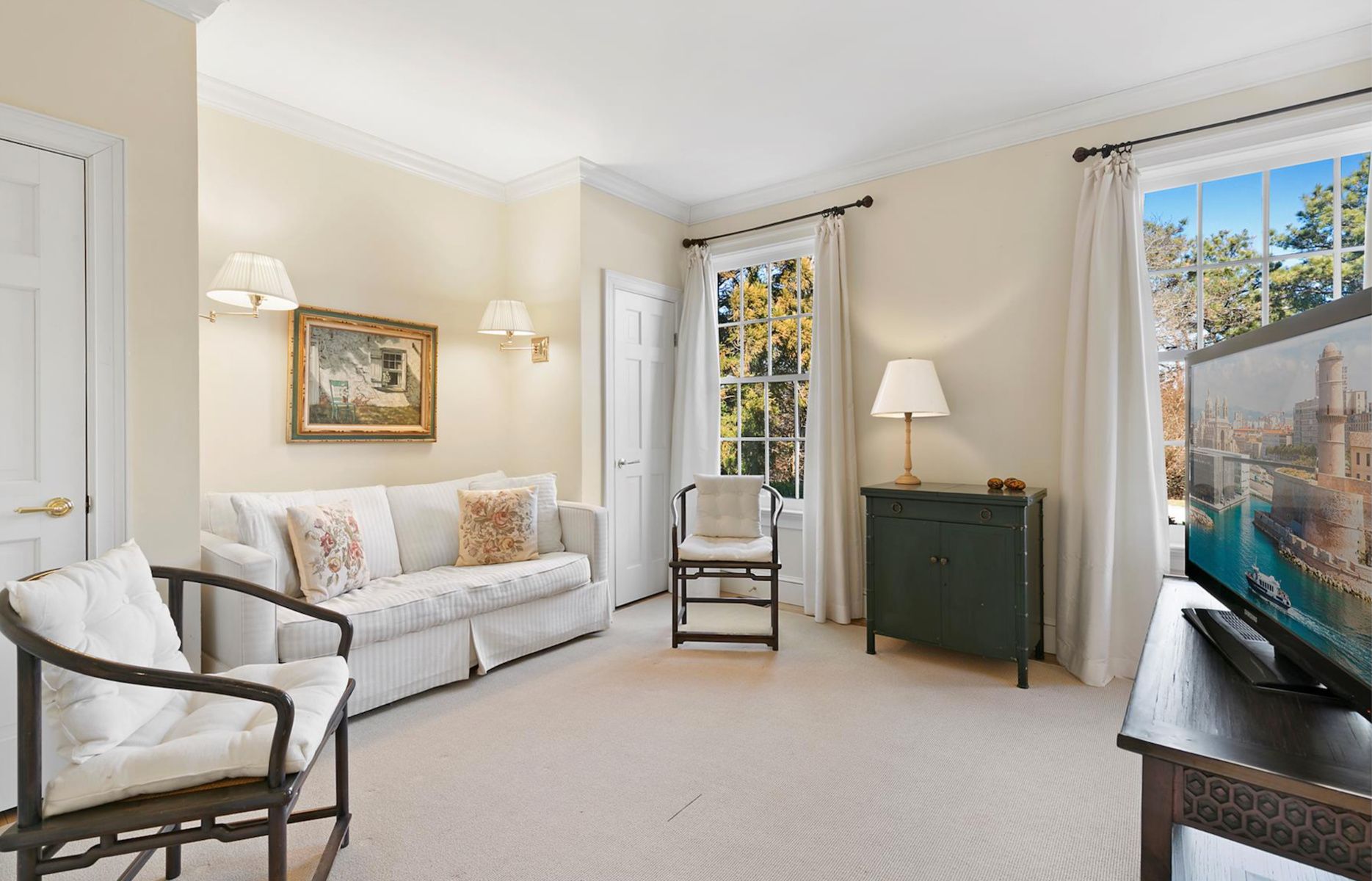 131 Flying Point Road Southampton, NY 11968 - Photo 7 of 9