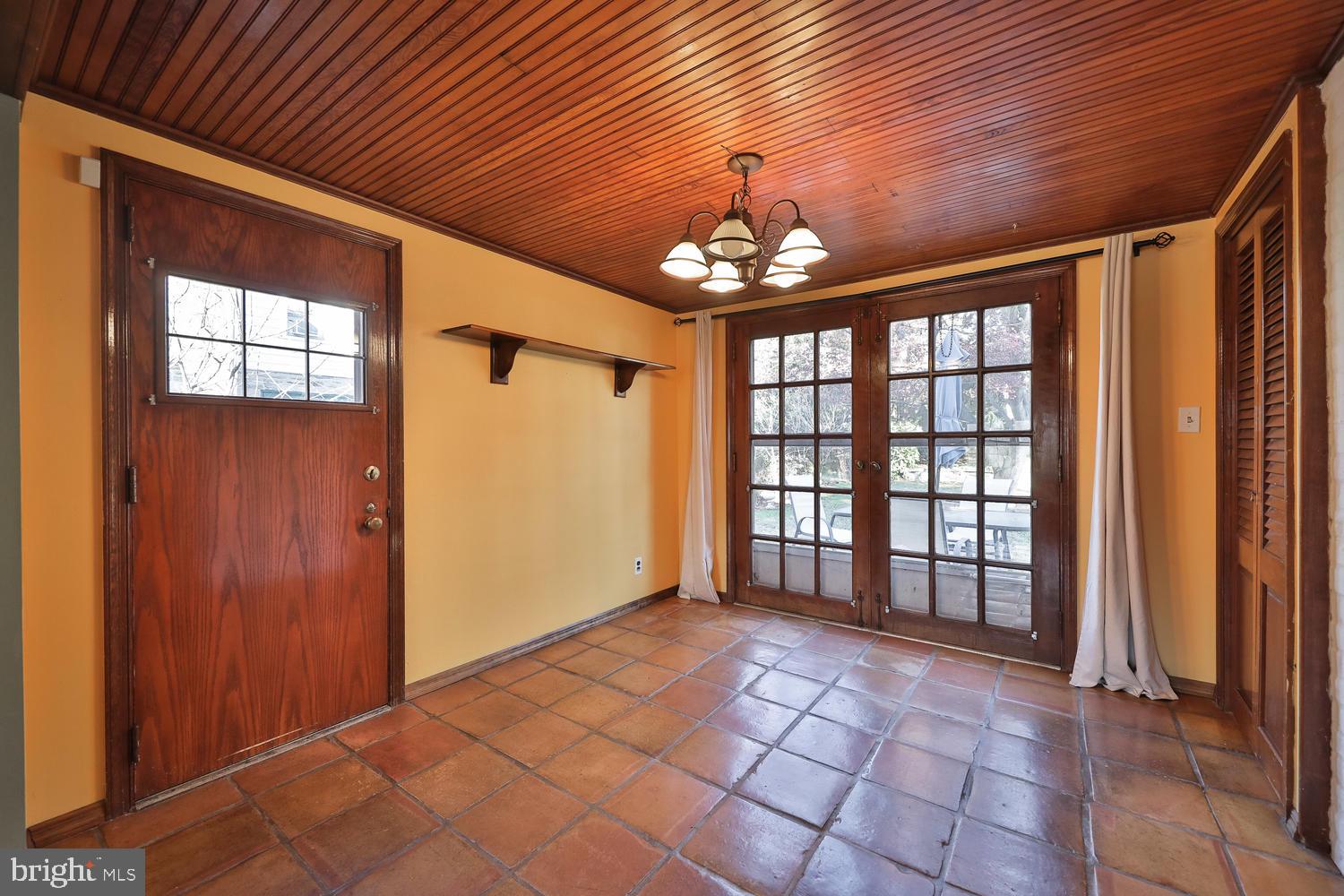 545 Ashmead Road Cheltenham, PA 19012 - Photo 21 of 42