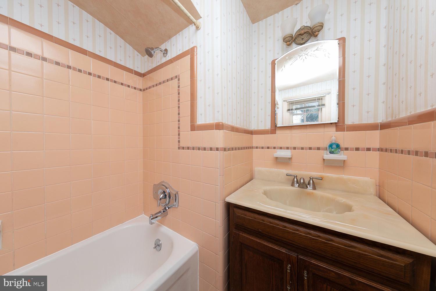 545 Ashmead Road Cheltenham, PA 19012 - Photo 29 of 42