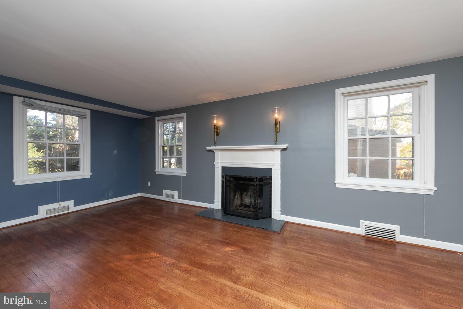 545 Ashmead Road Cheltenham, PA 19012 - Photo 6 of 42