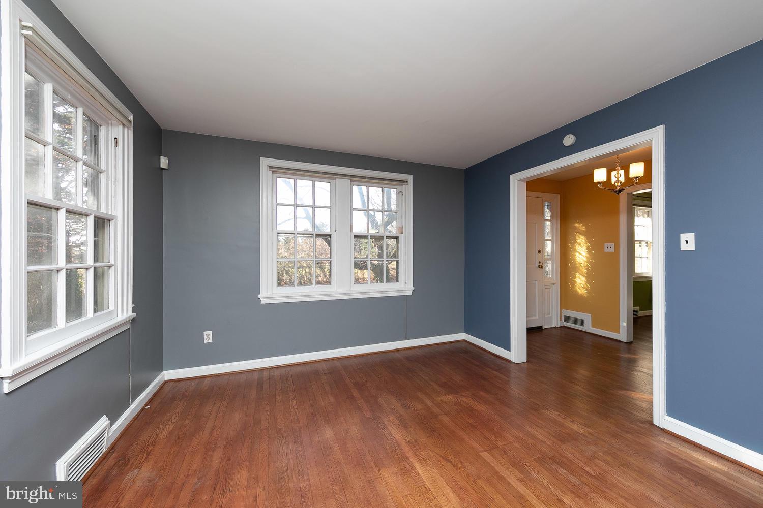 545 Ashmead Road Cheltenham, PA 19012 - Photo 9 of 42