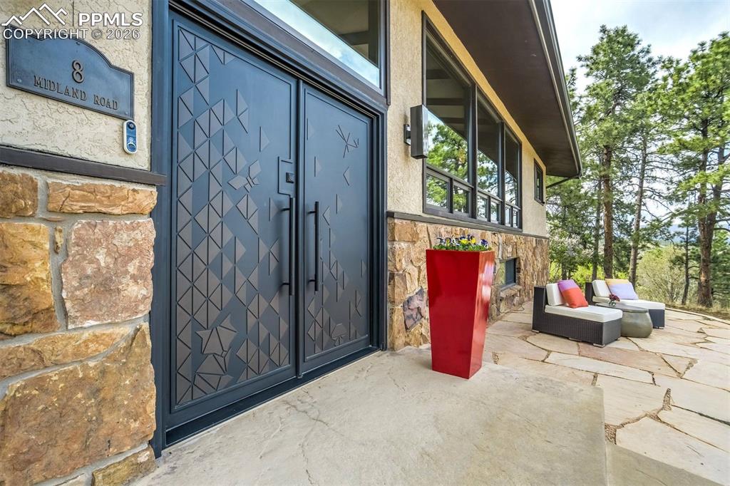 8 Midland Road Colorado Springs, CO 80906 - Photo 3 of 50