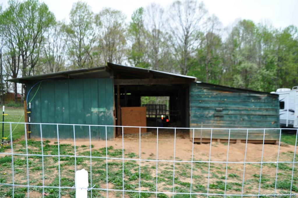 133 Chief Thomas Road Harmony, NC 28634 - Photo 22 of 24 Gallery Image 22