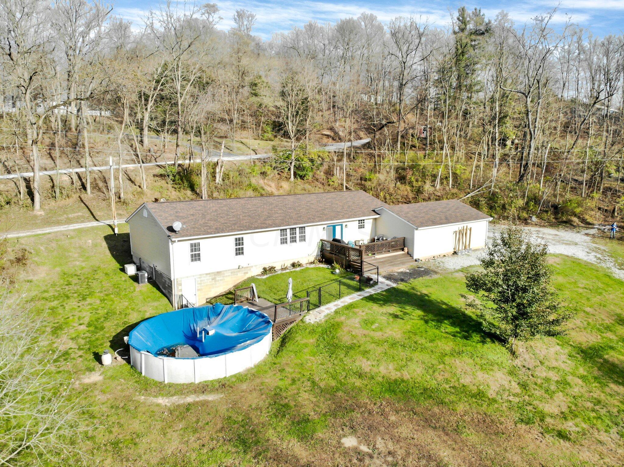 2339 Pumpkin Vine Road Southeast Lancaster, OH 43130 - Photo 7 of 44 9-web-or-mls-2339-pumpkin-vine