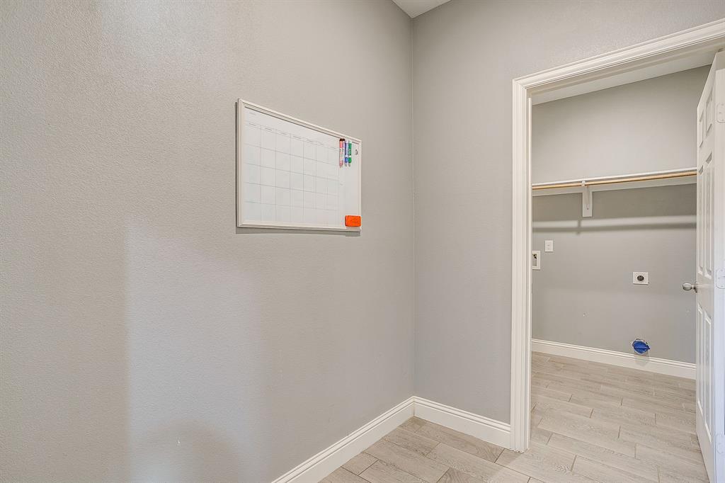 3901 Baylor Street Fort Worth, TX 76119 - Photo 21 of 40 a view of an empty room