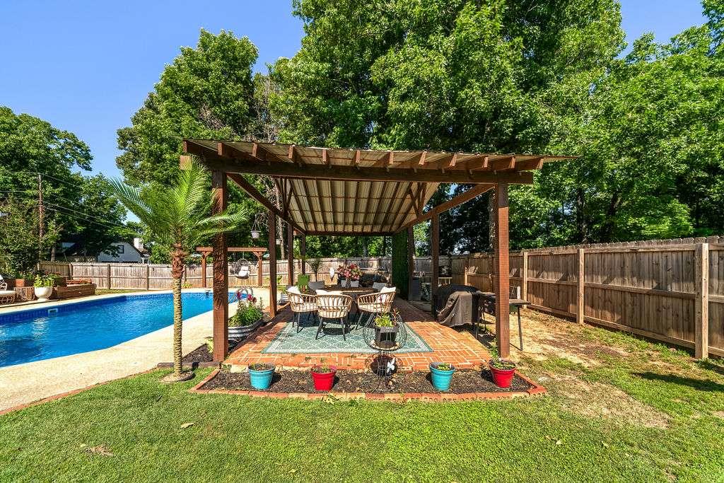7 College View Drive Southwest Rome, GA 30161 - Photo 43 of 49 a view of a backyard with swimming pool