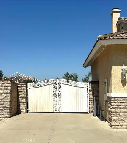 $1,495,000 | 14170 Durazno Avenue, Chino, CA 91710