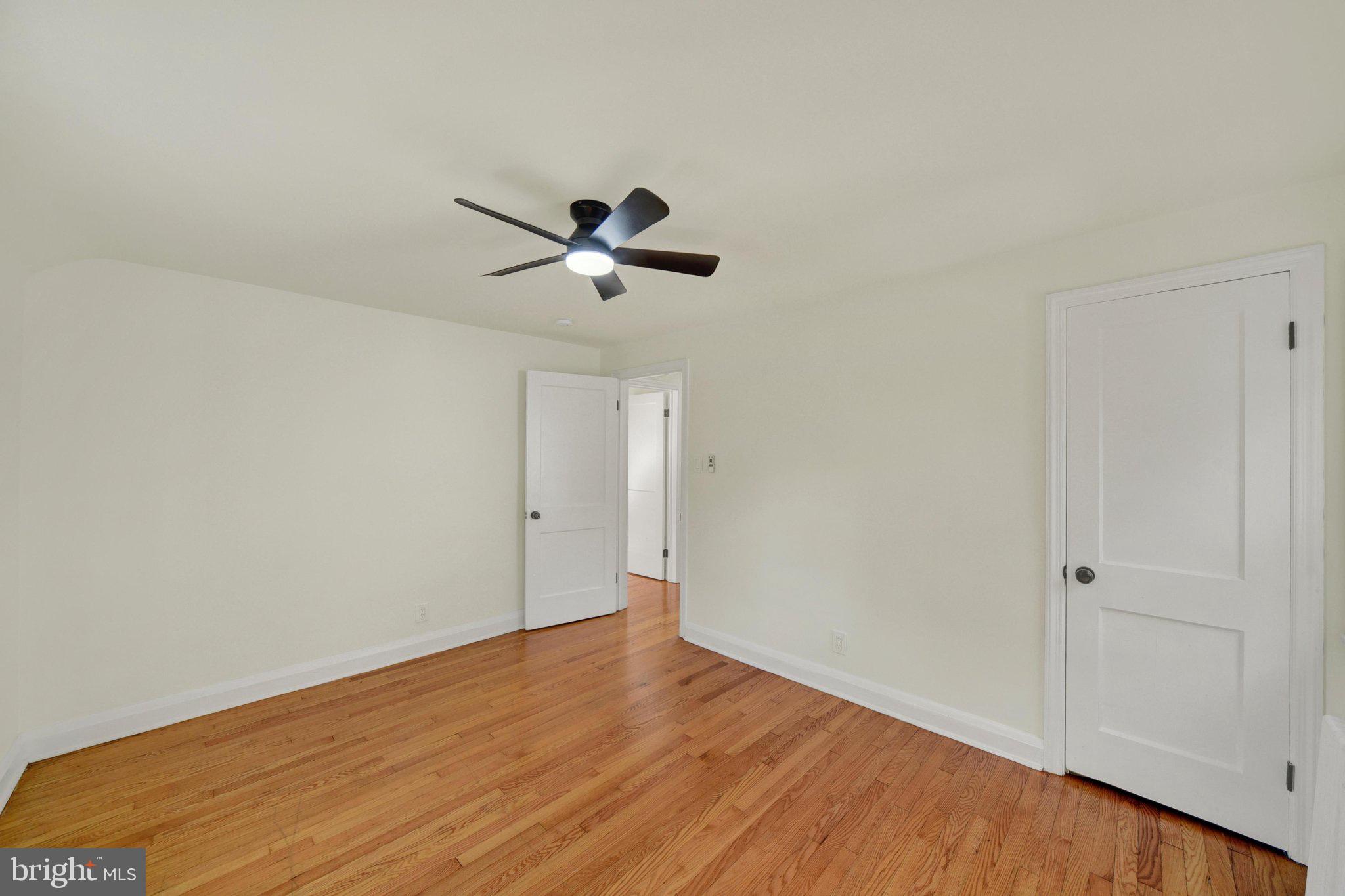 702 Devonshire Road Baltimore, MD 21229 - Photo 20 of 34 Gallery Image 20