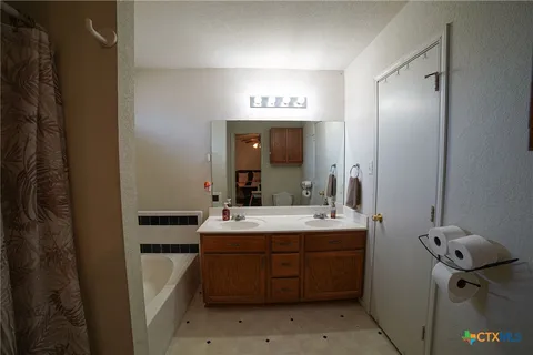 $239,900 | 805 James Loop, Killeen, TX 76542