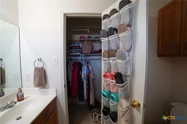 $239,900 | 805 James Loop, Killeen, TX 76542