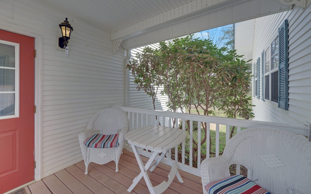 202 Dove Lane Morganton, GA 30560 - Photo 51 of 99 a view of a balcony with chairs