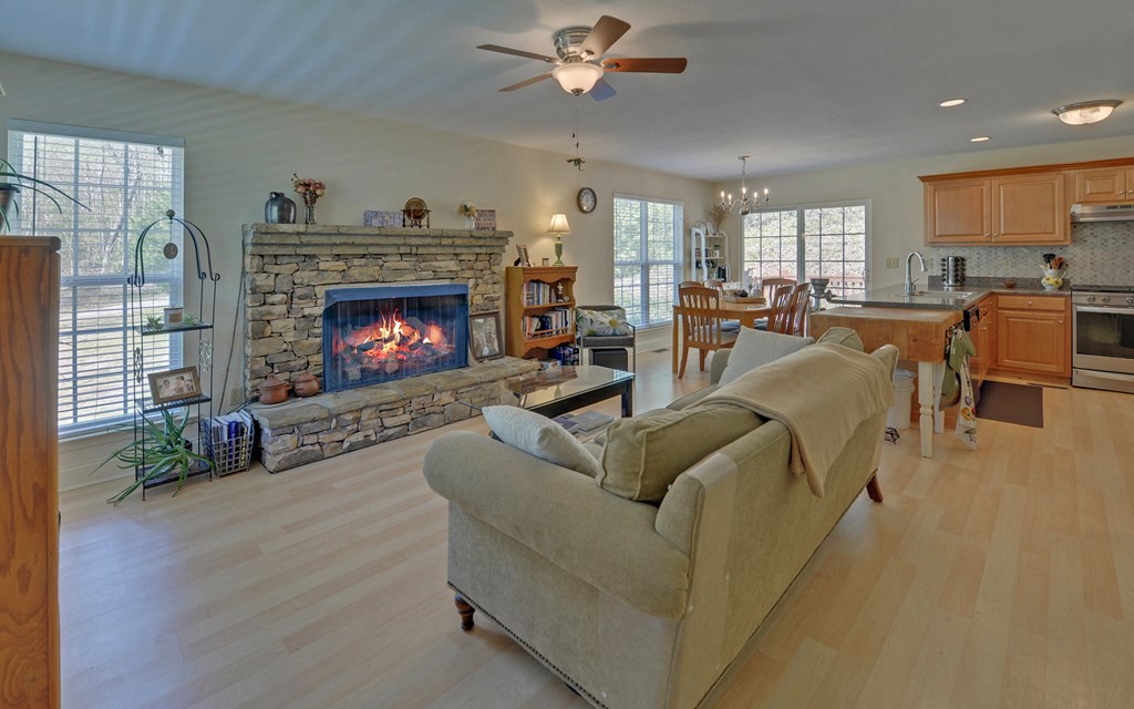 202 Dove Lane Morganton, GA 30560 - Photo 8 of 99