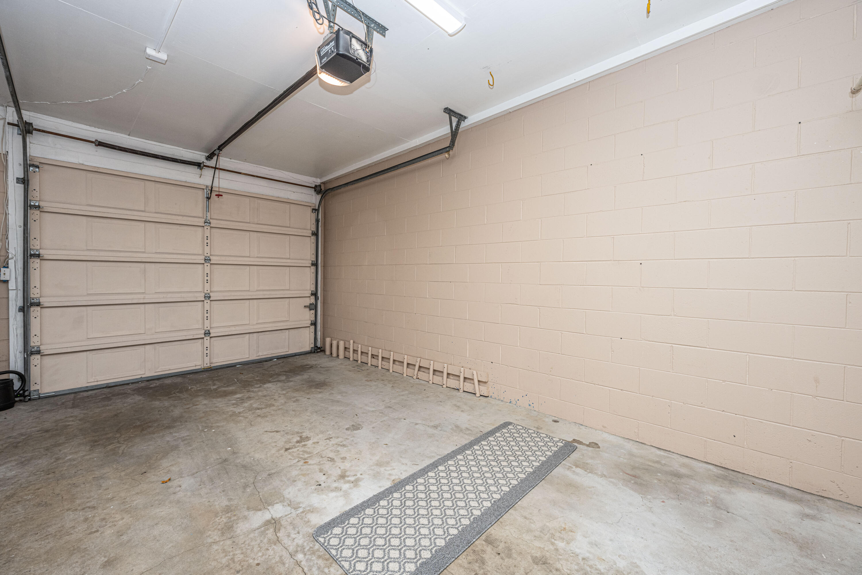 1310 Ashley Hall Road Charleston, SC 29407 - Photo 28 of 29 1310AshleyHallRd32