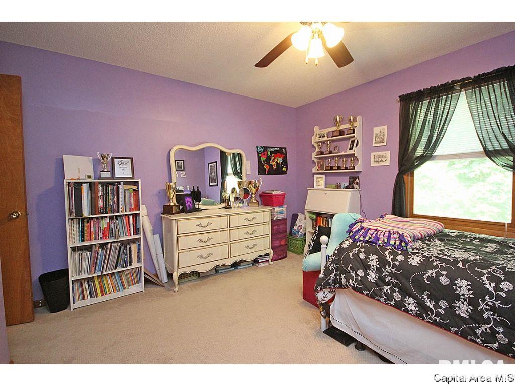 2428 Mayfair Road Springfield, IL 62703 - Photo 14 of 35