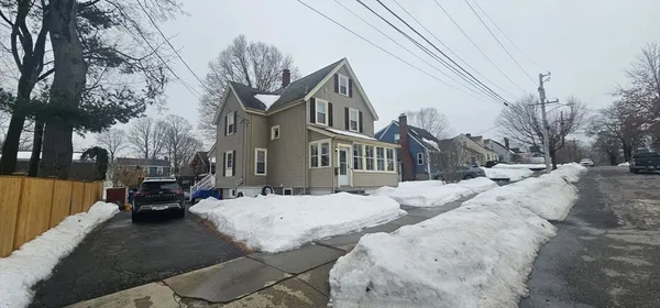 $3,950 | 6 Eastern Avenue, Wakefield, MA 01880