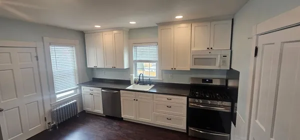 $3,950 | 6 Eastern Avenue, Wakefield, MA 01880